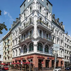Hotel Burns Art